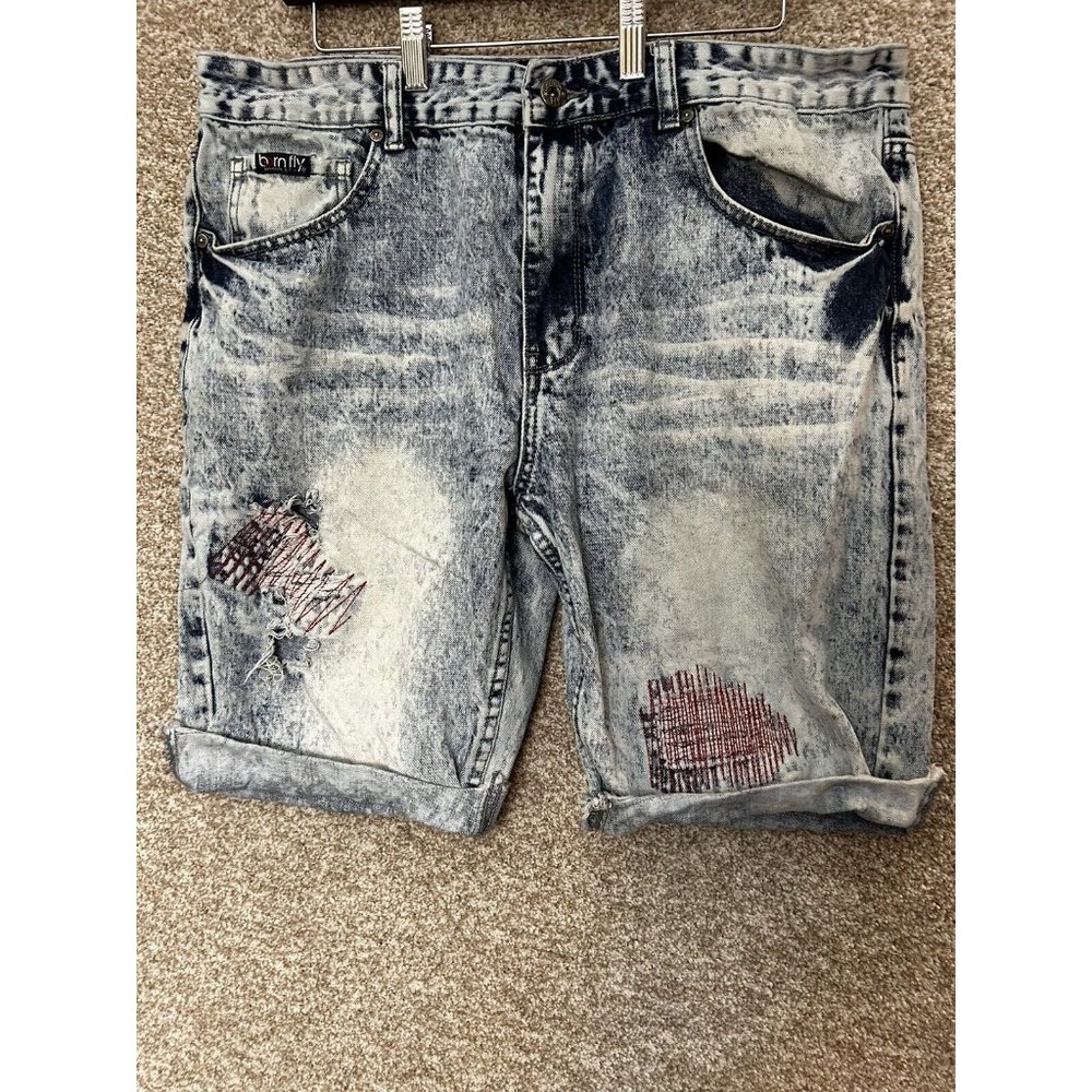 Born Fly Urban Skate Patriotic Distressed Denim Cuff Shorts Men’s Size 36